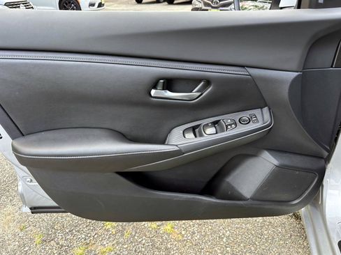 Certified 2020 Nissan Sentra SV w/ Electronics Package FWD image 13