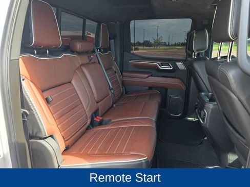 Used 2022 GMC Sierra 1500 Denali Ultimate AWD/4WD image 28