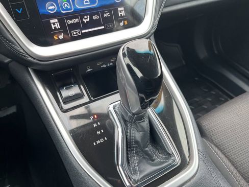 Certified 2022 Subaru Outback Premium image 20