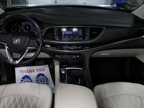 Used 2023 Buick Enclave Avenir w/ Avenir Technology Package image 31