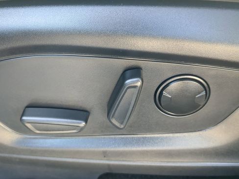 Certified 2025 Ford Explorer Active w/ Active Comfort Package image 28