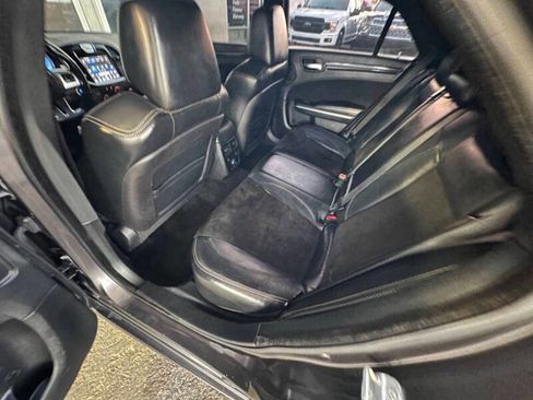 Used 2014 Chrysler 300 SRT8 w/ Harman/Kardon Audio Group RWD image 15