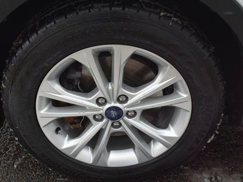 Used 2018 Ford Escape SEL image 50