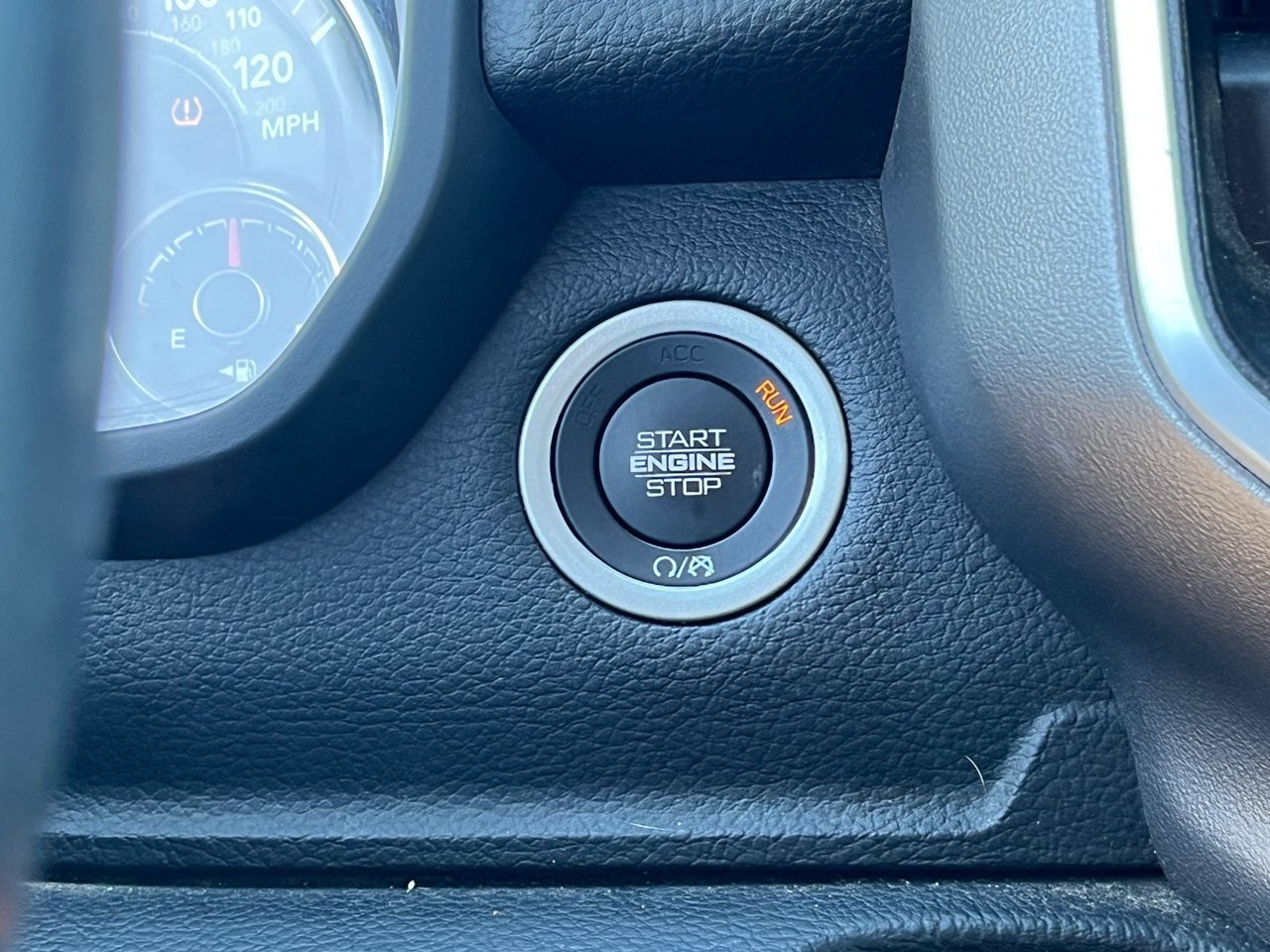 Used 2019 RAM 1500 Big Horn AWD/4WD image 22