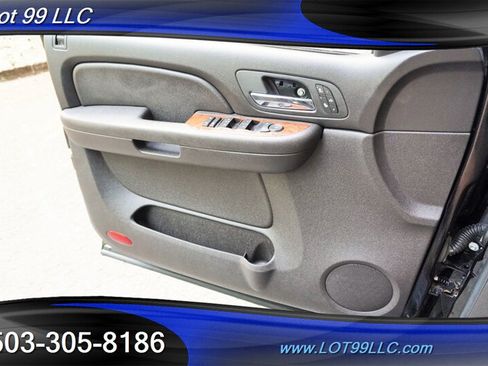 Used 2007 Chevrolet Silverado 2500 LTZ w/ Suspension Package, Off-Road AWD/4WD image 26