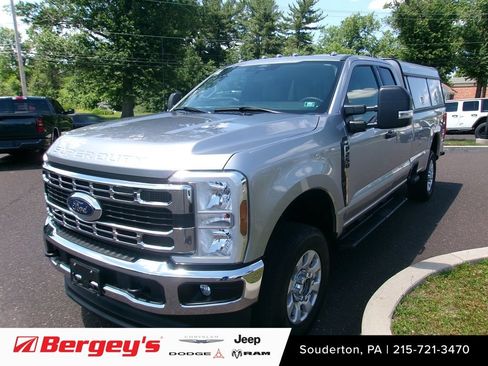 Used 2024 Ford F250 XLT w/ Snow Plow Prep Package AWD/4WD image 1