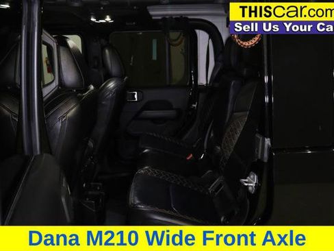 Used 2022 Jeep Gladiator Overland image 18