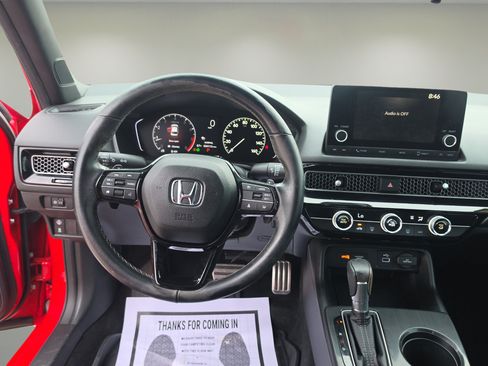 Used 2023 Honda Civic Sport image 15