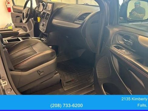 Used 2019 Dodge Grand Caravan GT FWD image 39