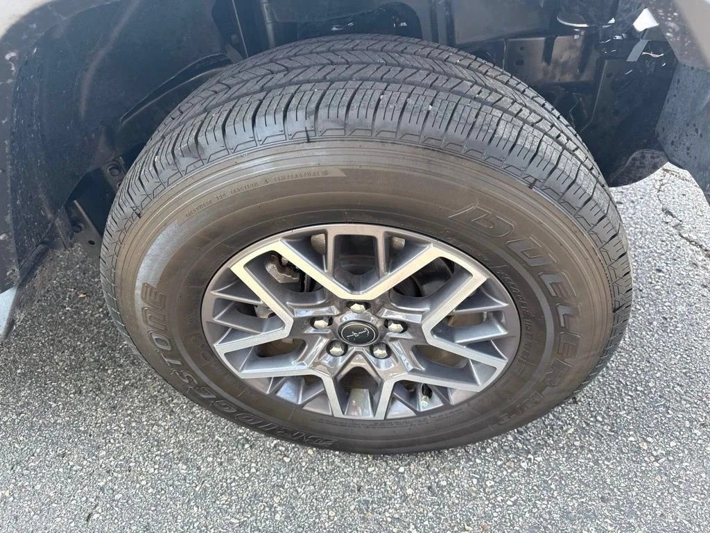 Used 2026 Jeep Wrangler Unlimited Sahara AWD/4WD image 5
