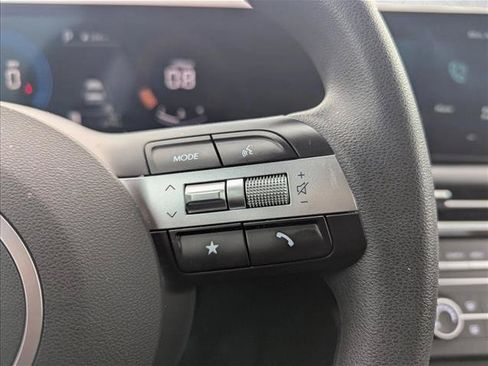 Used 2026 Hyundai Tucson SE FWD image 13