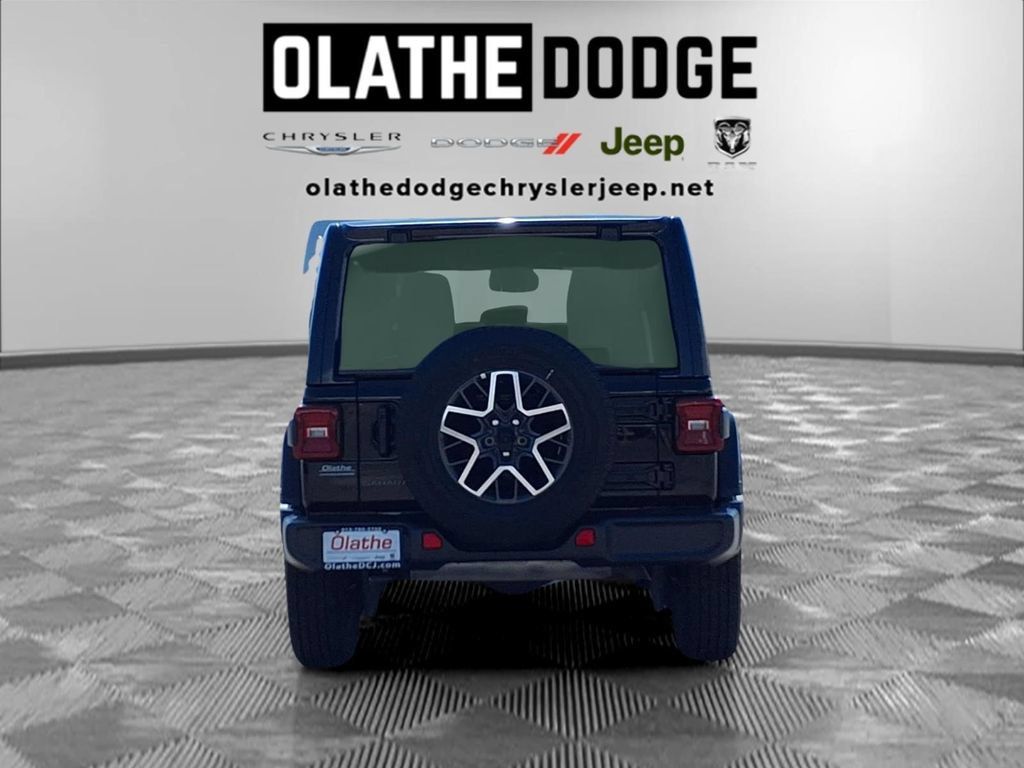 Used 2026 Jeep Wrangler Unlimited Sahara AWD/4WD image 28