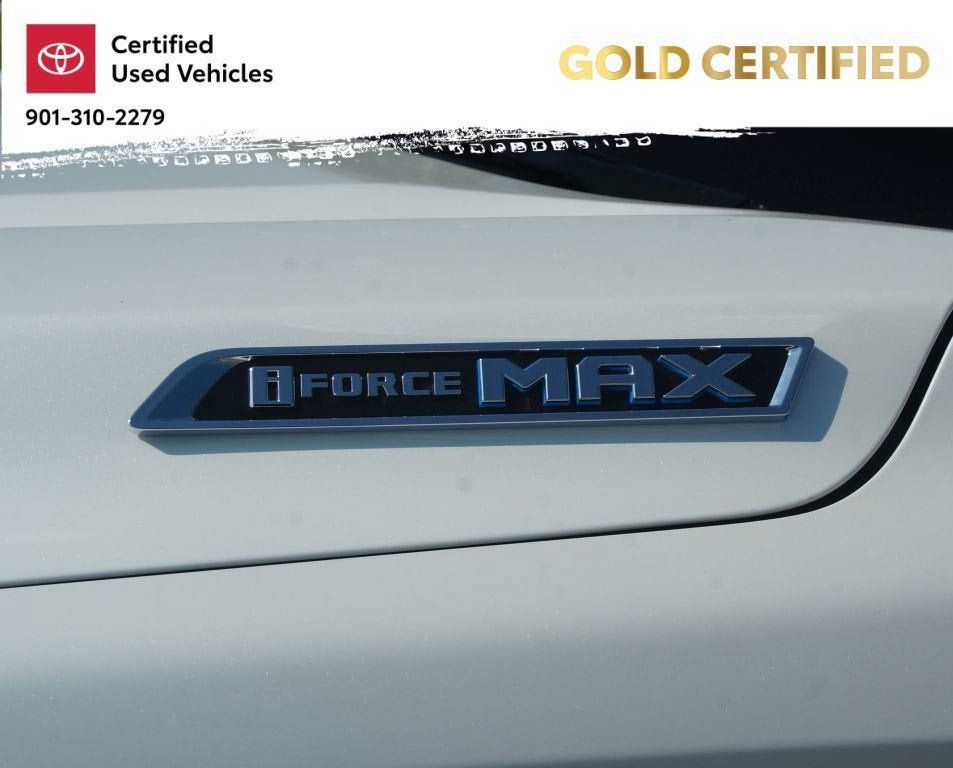 Used 2023 Toyota Sequoia Capstone AWD/4WD image 19