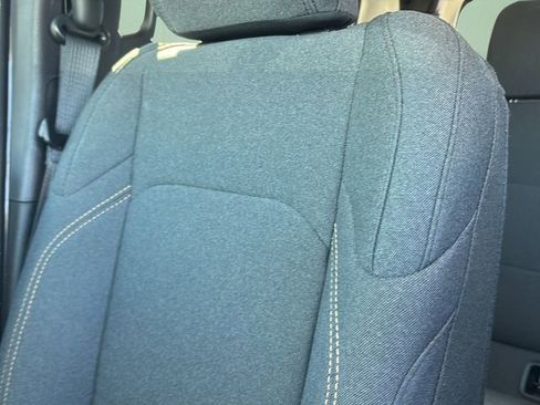 Certified 2024 Jeep Gladiator Sport image 46