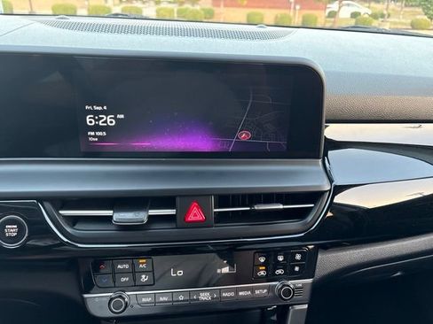 Used 2024 Kia Seltos S FWD image 13