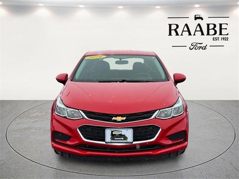Used 2016 Chevrolet Cruze LS image 2