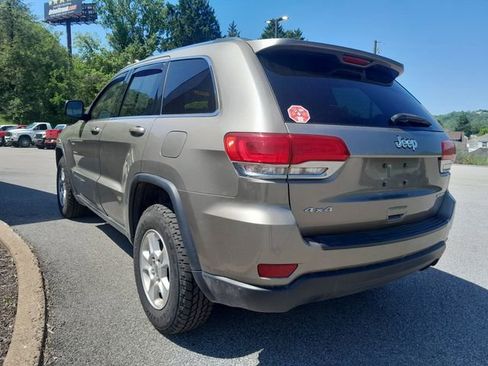 Used 2016 Jeep Grand Cherokee Laredo w/ Quick Order Package 23E AWD/4WD image 7