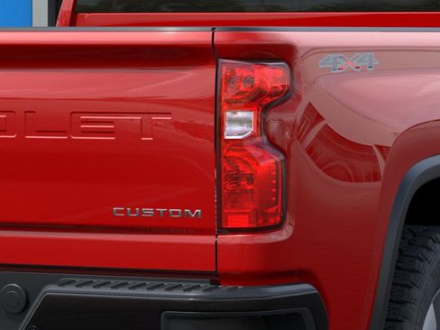 New 2025 Chevrolet Silverado 2500 Custom w/ Custom Value Package image 29