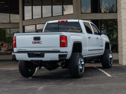 Used 2015 GMC Sierra 2500 Denali w/ Duramax Plus Package