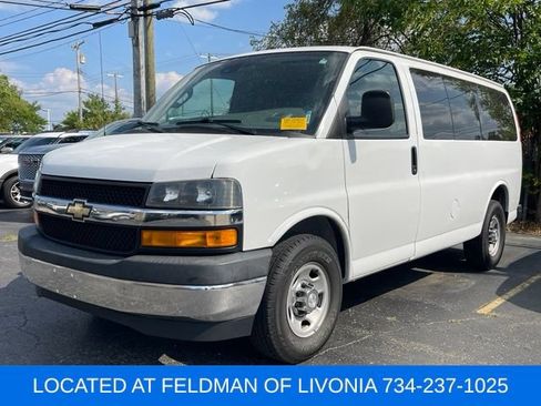 Used 2019 Chevrolet Express 2500 LT w/ LT Preferred Equipment Group RWD image 1