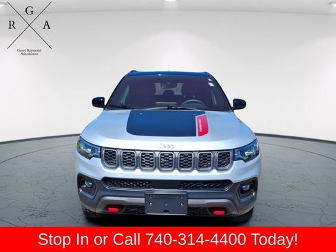 Used 2026 Jeep Compass Trailhawk AWD/4WD image 8