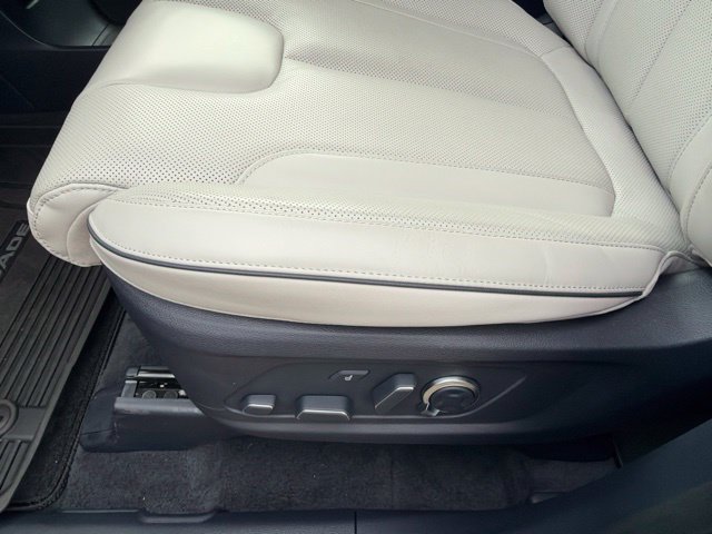 Used 2024 Hyundai Palisade Calligraphy AWD/4WD image 35