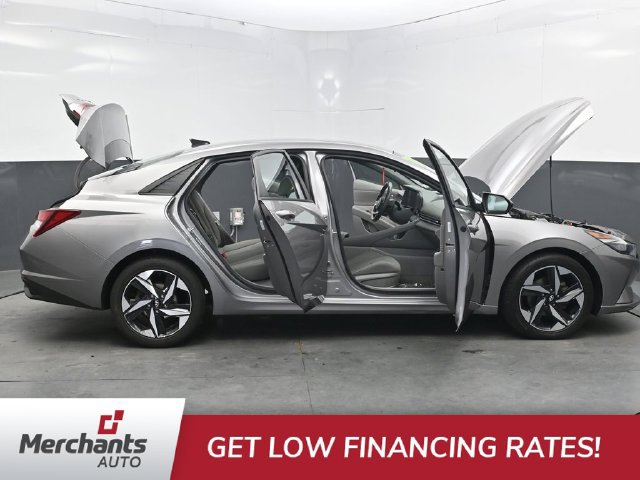 Used 2023 Hyundai Elantra SEL w/ Convenience Package FWD image 46