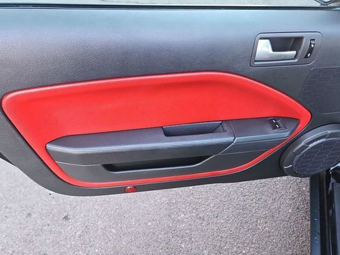 Used 2009 Ford Mustang Shelby GT500 image 12