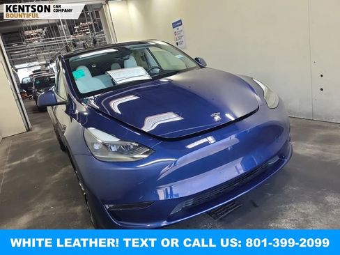 Used 2023 Tesla Model Y Performance AWD/4WD image 5