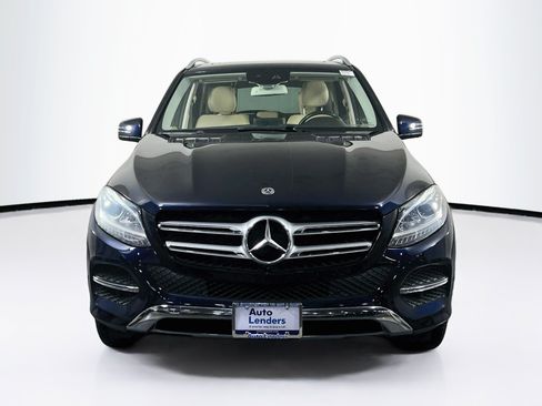 Used 2018 Mercedes-Benz GLE 350 4MATIC image 2