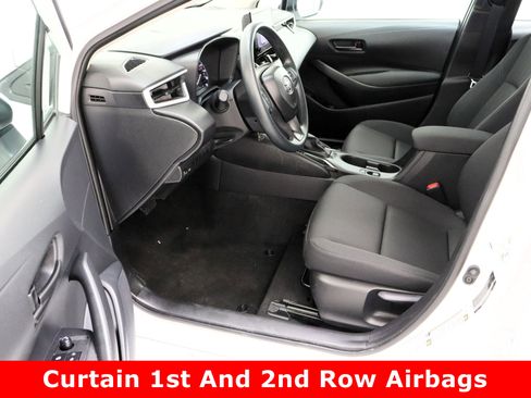 Certified 2025 Toyota Corolla LE image 14