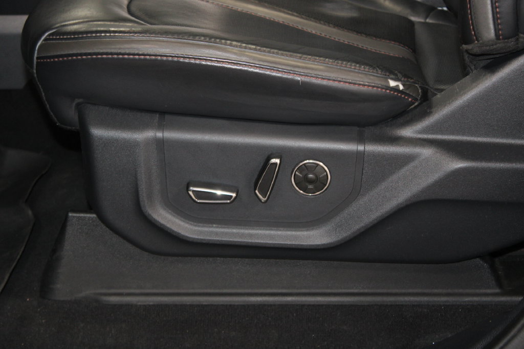 Used 2022 Ford F250 Platinum AWD/4WD image 24
