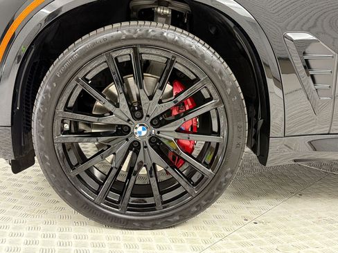 Used 2026 BMW X5 xDrive40i w/ M Sport Package AWD/4WD image 13