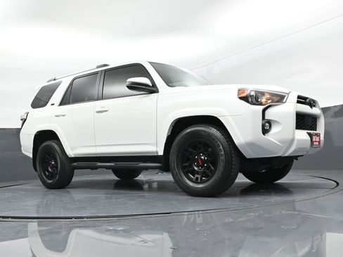 Certified 2023 Toyota 4Runner SR5 image 27