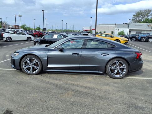 Used 2023 Audi e-tron GT Premium Plus image 30