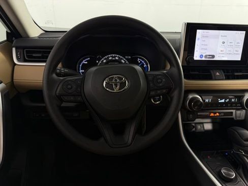 New 2025 Toyota RAV4 XLE image 16