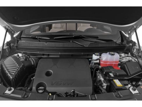 Used 2023 Chevrolet Traverse LT w/ LPO, Floor Liner Package image 12