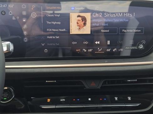 New 2025 Buick Envision Sport Touring image 12