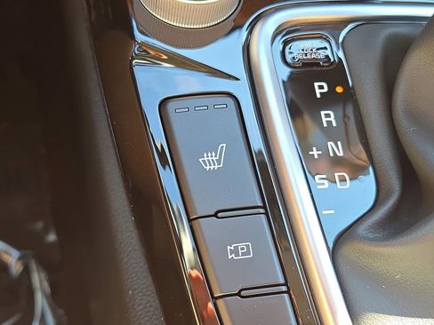 New 2026 Kia Seltos EX image 24