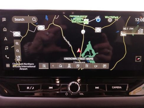 Used 2025 Mitsubishi Outlander SE image 21