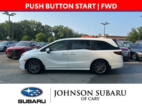 Used 2025 Honda Odyssey Touring image 5