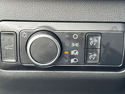 Used 2023 Ford Escape ST-Line image 17