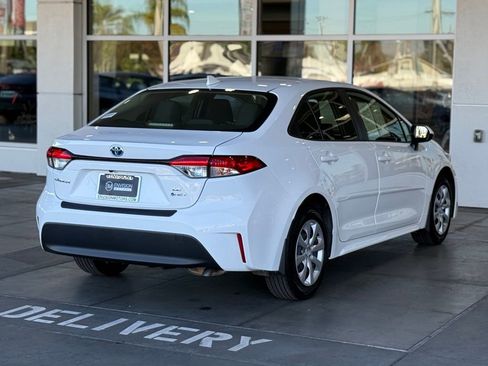 Certified 2025 Toyota Corolla LE image 13