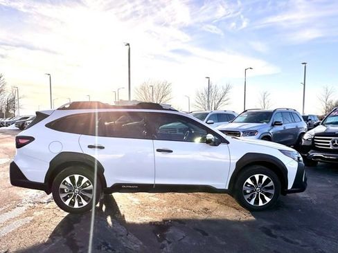 Used 2025 Subaru Outback Touring XT w/ Popular Package #2 image 13