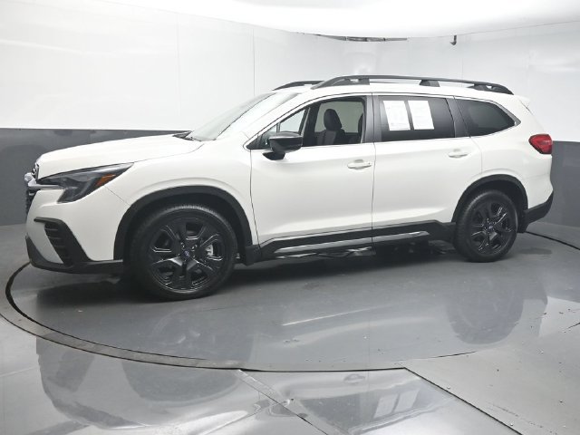 Used 2024 Subaru Ascent Limited AWD/4WD image 4