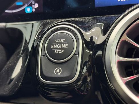 Certified 2025 Mercedes-Benz GLA 250 image 23