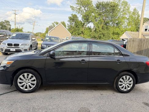 Used 2013 Toyota Corolla LE FWD image 5