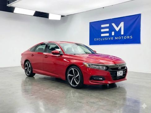 Used 2019 Honda Accord Sport image 1