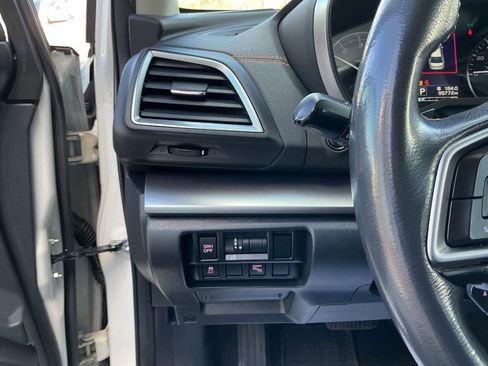 Used 2019 Subaru Crosstrek 2.0i Limited image 11