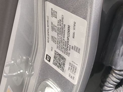 Used 2023 GMC Canyon Denali image 43